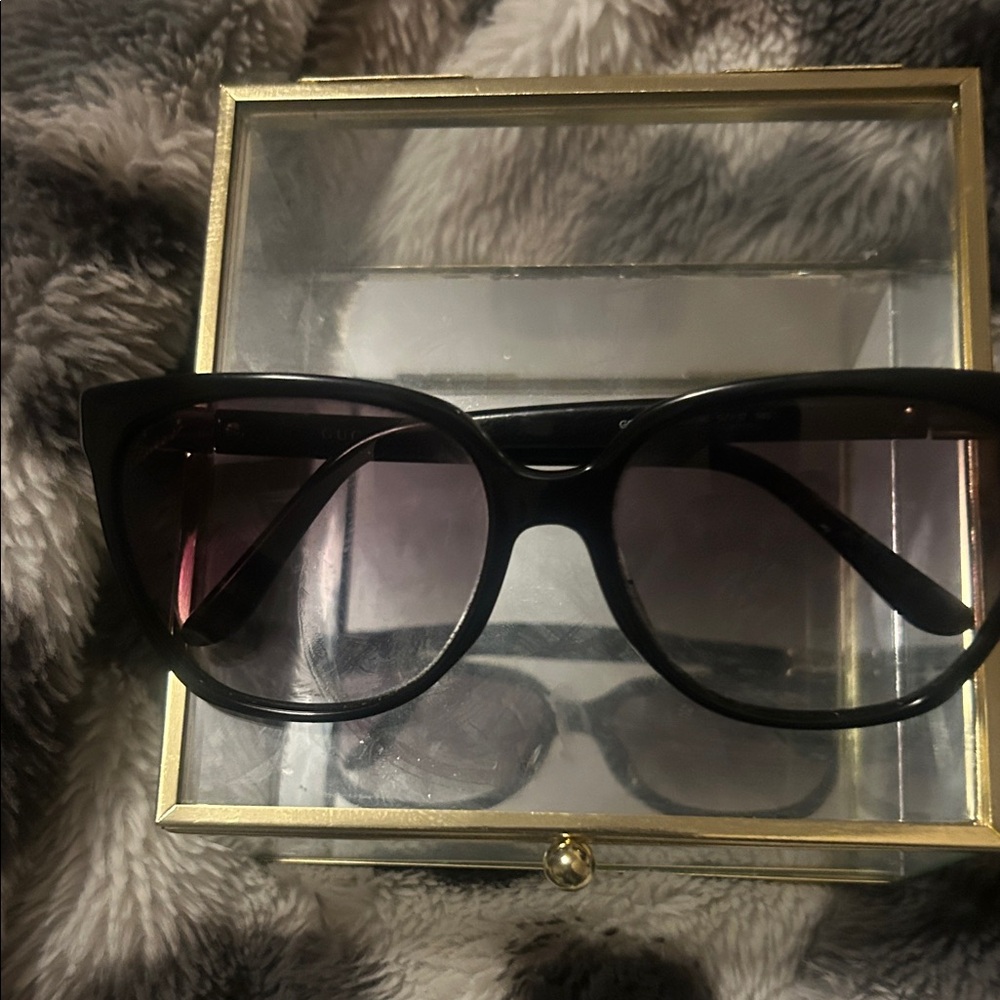 Authentic Brown Gucci sunglasses - image 6